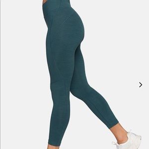 Outdoor Voices Sweat Tech 3/4 legging-hunter green